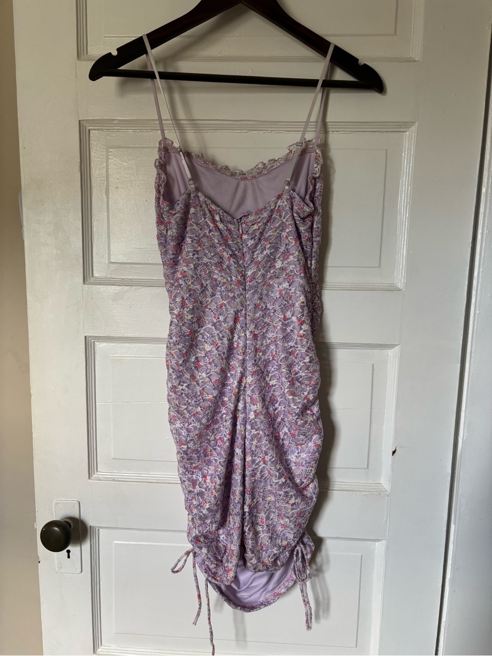 Formfitting Dress - Picture 6 of 8